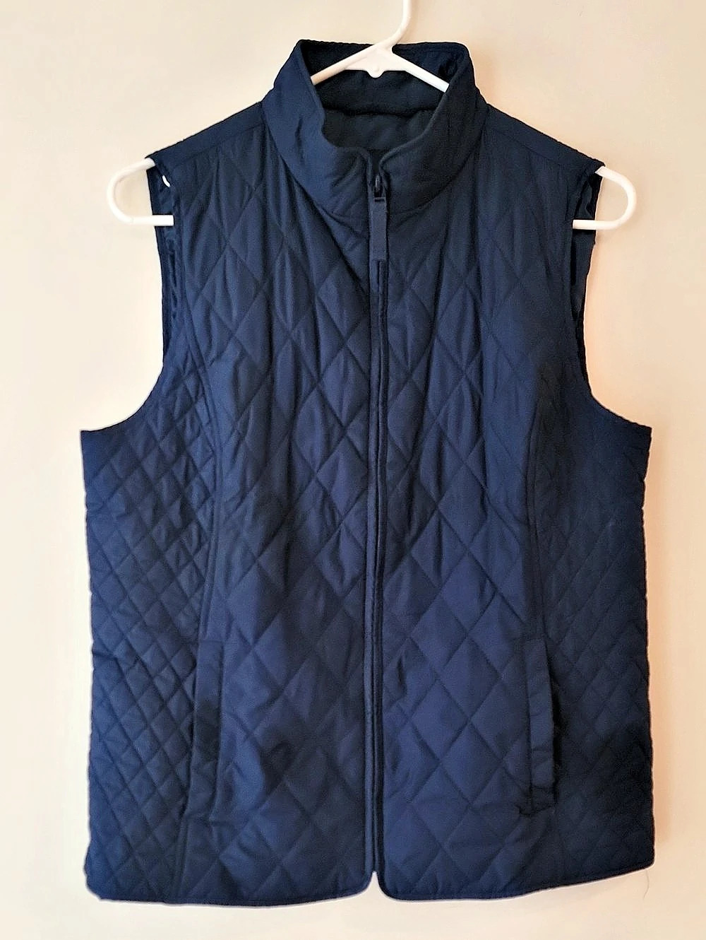 Talbots Diamond Quilted Vest Blue - Size M